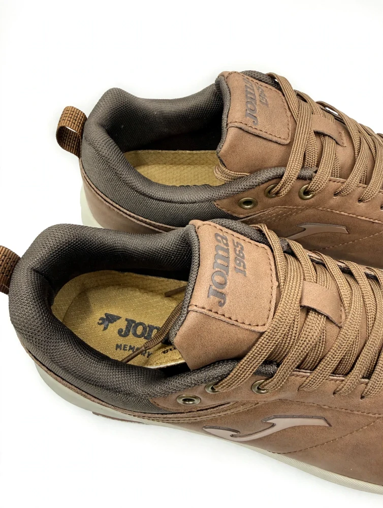 Pánské tenisky Joma CRAYW2634 - hnědé, protiskluzová podrážka